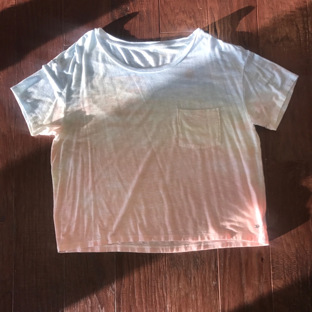 american eagle multi color tee